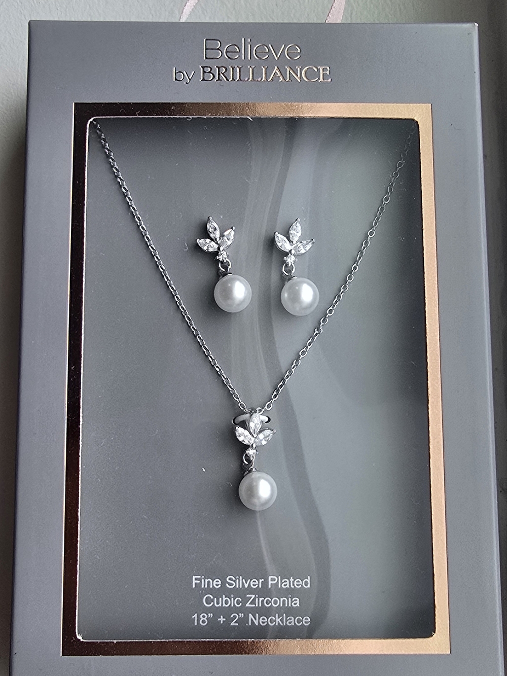 Silver Plated Pearl Drop Necklace and Earring Set
